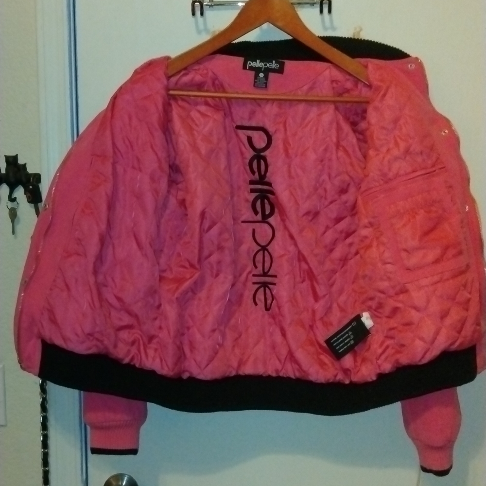 Sold - Picture 3 of 4